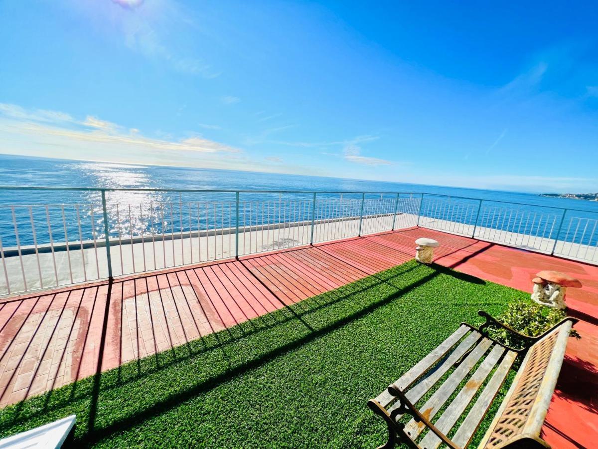 Suite Sunset 7 - Fronte Mare Sanremo Exteriör bild